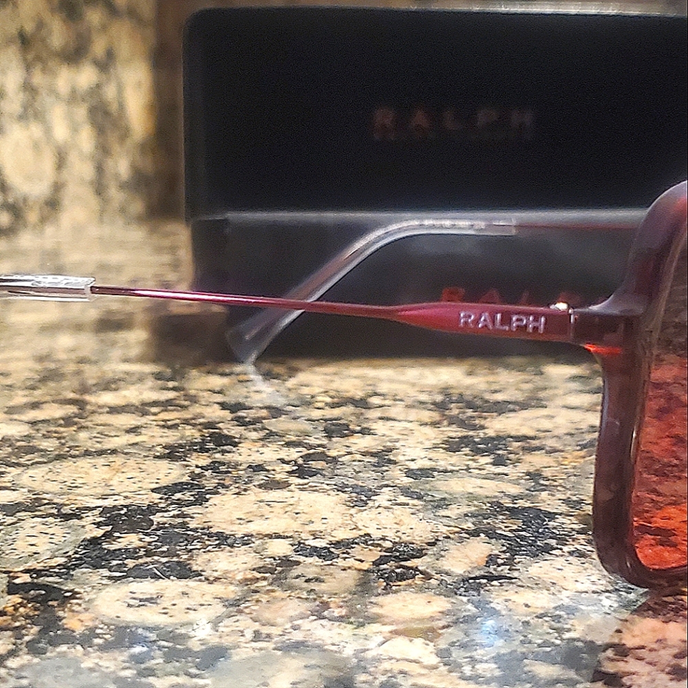 Ralph Red Sunglasses - Picture 3 of 4
